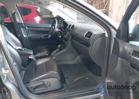 2014 Volkswagen Jetta Sportwagen 2.0L Tdi z USA, uszkodzony, nr VIN 3VWPL7AJ4EM614296